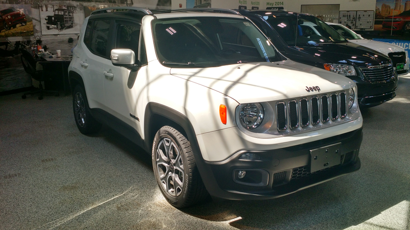 Illustration for article titled Jeep Renegade Manual Test Drive